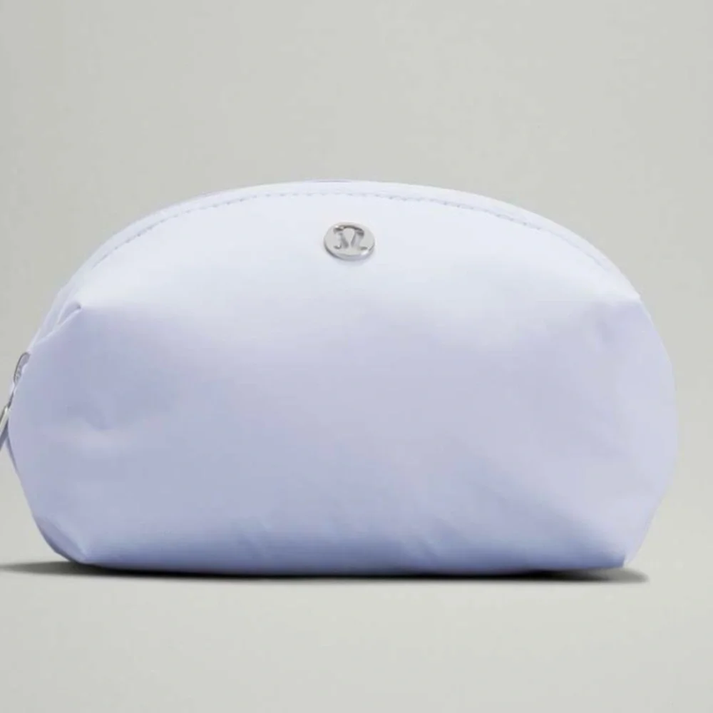 LULULEMON POUCH - Picture 6 of 8